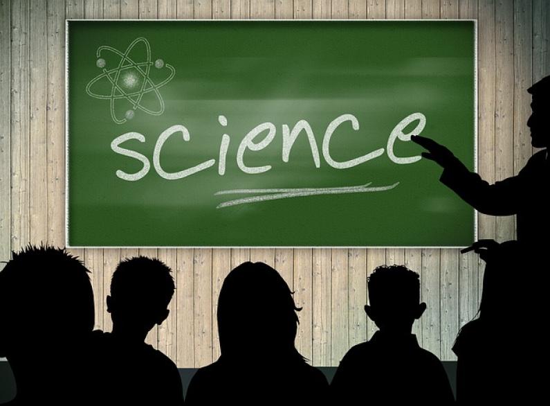 L’importanza della traduzione di una tesi L’importanza della Traduzione di una tesi